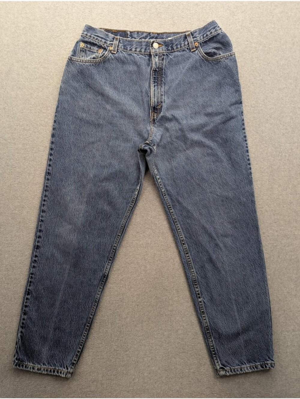 Vintage Levi's 550 Relaxed Jeans Womens 18 Blue Medium Wash High Rise Tapered